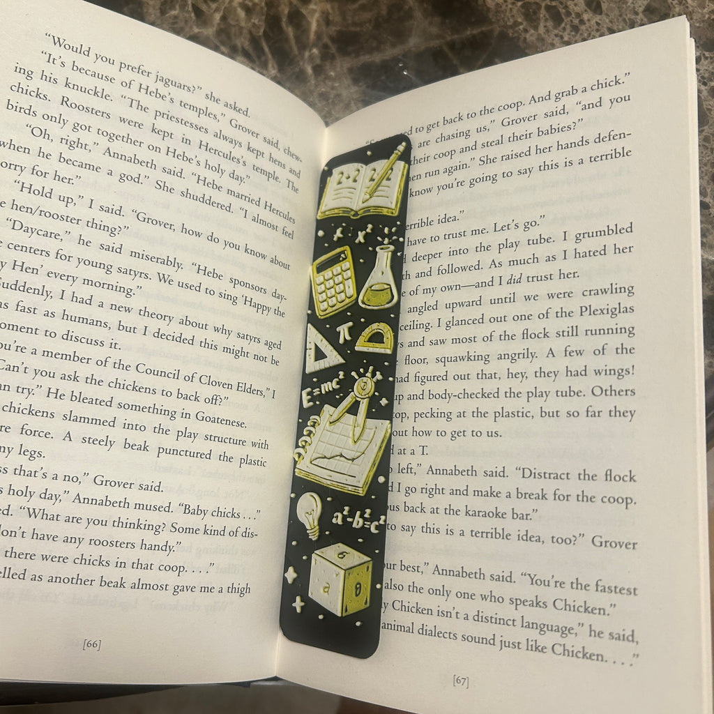 3D Printed Bookmark – Minimal & Durable Design